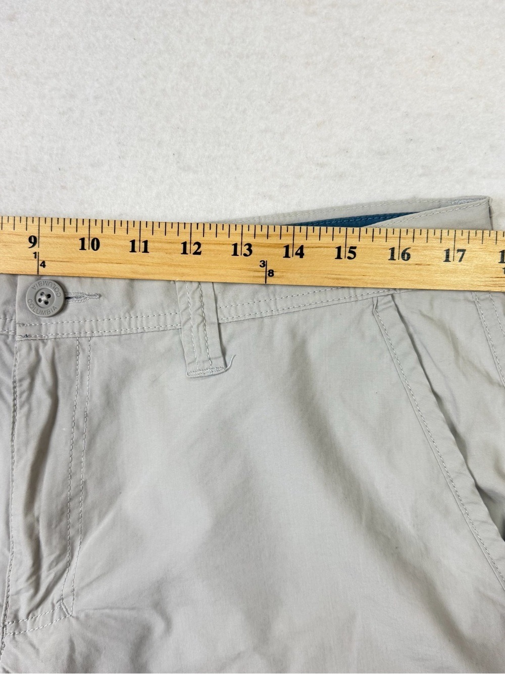 Columbia Men’s Hiking Shorts Size 34x8 Beige Khaki 100% Cotton Lightweight - Picture 7 of 9
